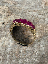 Load image into Gallery viewer, 9ct Y/G London Bridge Style Ruby Ring