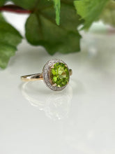 Load image into Gallery viewer, 9ct Y/G Peridot and Diamond Ring