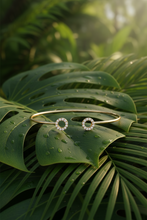Load image into Gallery viewer, 9ct Y/G LGD Circle of Love Flexible Bracelet