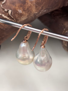 9ct R/G Baroque Pearl Earrings