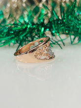Load image into Gallery viewer, 9ct R/G Filigree Butterfly Ring