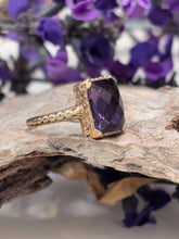 Load image into Gallery viewer, 9ct Yellow Gold Amethyst Ring