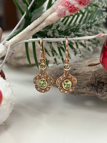 9ct R/G Peridot & Seed Pearl Earrings