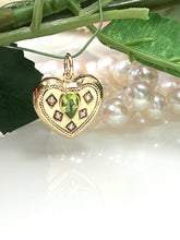 Load image into Gallery viewer, 9ct Y/G Peridot &amp; Seed Pearl Photo Locket