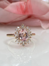 Load image into Gallery viewer, 18ct Rose Gold Morganite &amp; Diamond Ring