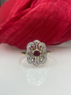 9ct Yellow Gold Ruby Ring