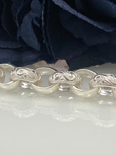 Load image into Gallery viewer, Sterling Silver Day &amp; Night Etched Belcher Link Bracelet